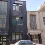۱۸۰متر خانه کلنگی در خیابان دکتر بهشتی